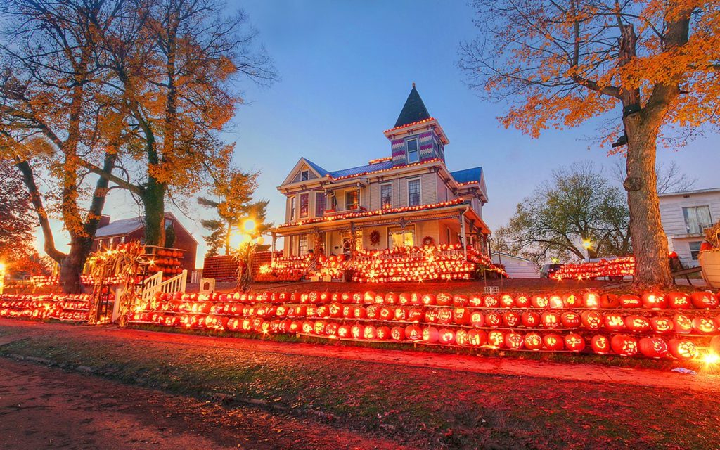 Kenova Pumpkin House Seasonal Cabell Huntington CVB   Great Pumpkin House FTR 1024x640 